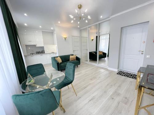 Luxury Emerald Apartments in Irpin Luxury Emerald Apartments in Irpin