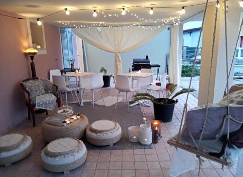 Bar/lounge, B&B Tra mare e montagna in San Giorgio Di Pesaro Bar/lounge, B&B Tra mare e montagna in San Giorgio Di Pesaro