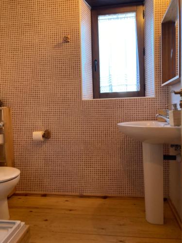 Bathroom, La bicicleta del Moncayo in Alcala de Moncayo Bathroom, La bicicleta del Moncayo in Alcala de Moncayo