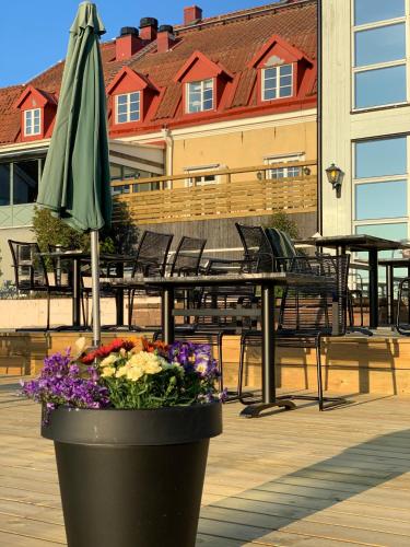 Ресторан, Halltorps Gastgiveri in Боргхольм Ресторан, Halltorps Gastgiveri in Боргхольм