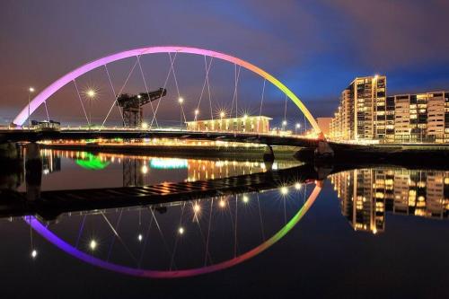 Fabulous location, One Bedroom West End Flat, just off Byres rd, close to SEC & Hydro near The Riverside Museum of Transport and Travel Fabulous location, One Bedroom West End Flat, just off Byres rd, close to SEC & Hydro near The Riverside Museum of Transport and Travel