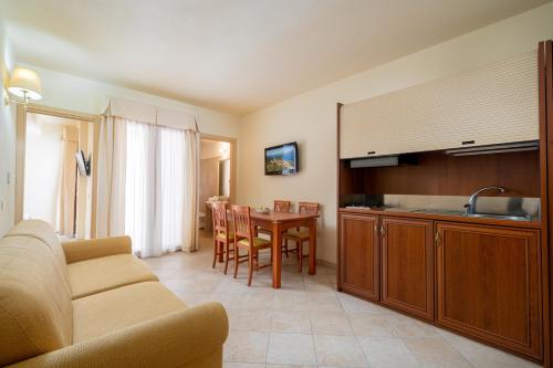 Hotel Regina Elena in 奧爾比亞市中心 Hotel Regina Elena in 奧爾比亞市中心