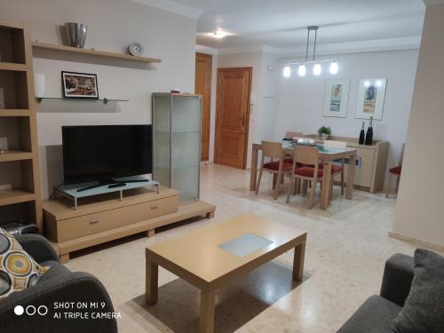 Létesítmények, APARTAMENTO CON TERRAZA, VISTAS AL MAR Y PISCINA in Daimuz Létesítmények, APARTAMENTO CON TERRAZA, VISTAS AL MAR Y PISCINA in Daimuz