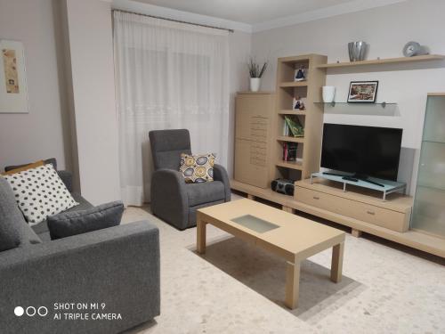 APARTAMENTO CON TERRAZA, VISTAS AL MAR Y PISCINA in Daimuz APARTAMENTO CON TERRAZA, VISTAS AL MAR Y PISCINA in Daimuz