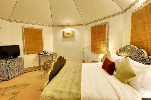 Holiday Resort & Spa (A Unit of S. Poddar Group) in Gandhidham Holiday Resort & Spa (A Unit of S. Poddar Group) in Gandhidham