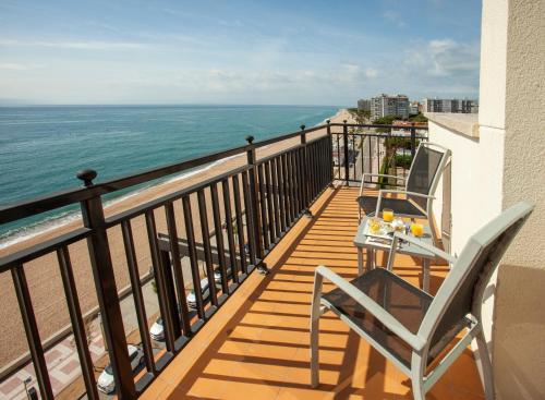 شرفة/ تراس, Hotel Horitzo by Pierre & Vacances in Blanes شرفة/ تراس, Hotel Horitzo by Pierre & Vacances in Blanes