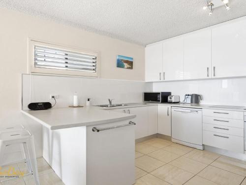 кухня, Bella Vista Unit 4 Shoal Bay in Шоал Бей кухня, Bella Vista Unit 4 Shoal Bay in Шоал Бей