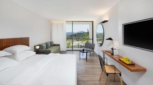 فندق هاسيندا فوريست فيو (Hacienda Forest View Hotel) in ترشيحا فندق هاسيندا فوريست فيو (Hacienda Forest View Hotel) in ترشيحا