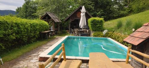 Плувен басейн, Glamping MM in Muta Плувен басейн, Glamping MM in Muta