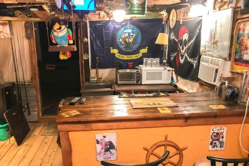 Cabin Escape with Richard B Russell Lake Access! in Simpsonville (SC) Cabin Escape with Richard B Russell Lake Access! in Simpsonville (SC)