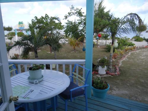 Restaurant, Rollezz Villas Beach Resort in Smith Town Restaurant, Rollezz Villas Beach Resort in Smith Town