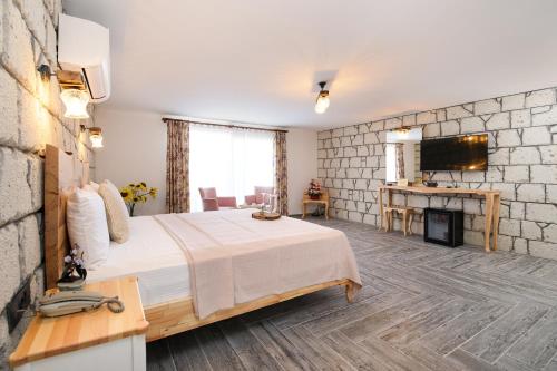 Twins Hotel Cesme in Cesme Twins Hotel Cesme in Cesme