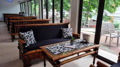 Hotel Royal Drina in Mali Zvornik Hotel Royal Drina in Mali Zvornik