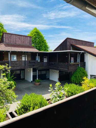 מרפסת, K 357 - Low budget Hotel in Ratekau bei Lübeck (K 357 - Low budget Hotel in Ratekau bei Lubeck) in Lubeck מרפסת, K 357 - Low budget Hotel in Ratekau bei Lübeck (K 357 - Low budget Hotel in Ratekau bei Lubeck) in Lubeck