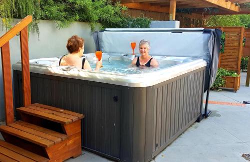 جاكوزي, Huntington Stables Retreat in كامبريدج جاكوزي, Huntington Stables Retreat in كامبريدج