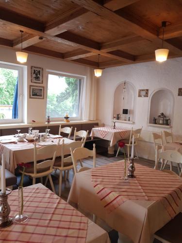 Restoran, Pension – Restaurant Jagerwinkl in Rettenberg Restoran, Pension – Restaurant Jagerwinkl in Rettenberg