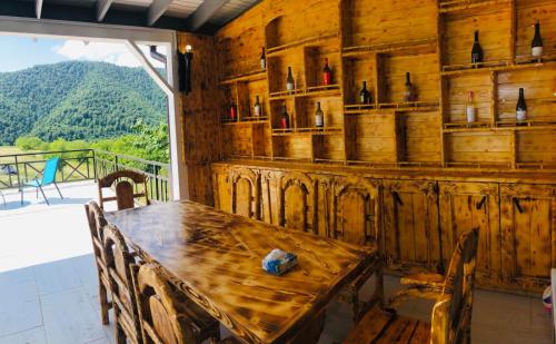 COTTAGE CHALET and TOURS in Діліжан COTTAGE CHALET and TOURS in Діліжан