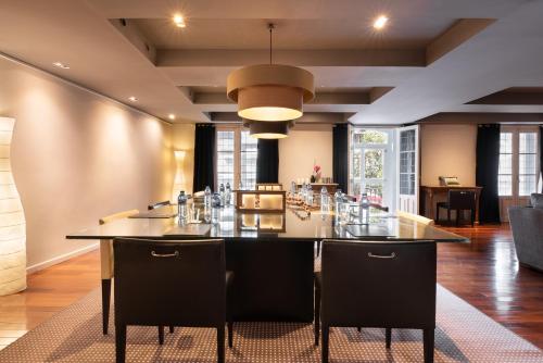 會議室/宴會廳, 瓦列霍侯爵歐洲之星酒店 (Eurostars Marques de Vallejo) in 洛格羅諾 會議室/宴會廳, 瓦列霍侯爵歐洲之星酒店 (Eurostars Marques de Vallejo) in 洛格羅諾