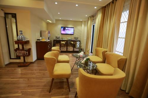 Bar/Lounge, Ramada by Wyndham Multan in Multan Bar/Lounge, Ramada by Wyndham Multan in Multan