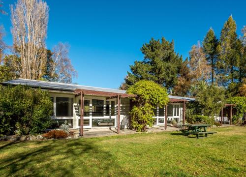 设施服务, 高山探险假日公园酒店 (Alpine Adventure Holiday Park) in 汉默温泉 设施服务, 高山探险假日公园酒店 (Alpine Adventure Holiday Park) in 汉默温泉