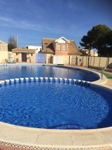Bazen, Town house in Los Nietos Bazen, Town house in Los Nietos