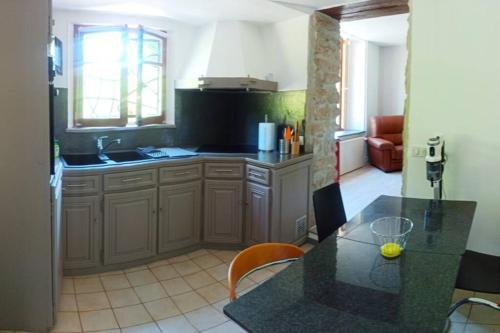 Facilities, * Appartement rez de chaussee Frontiere Suisse * in Mulhouse City Center Facilities, * Appartement rez de chaussee Frontiere Suisse * in Mulhouse City Center