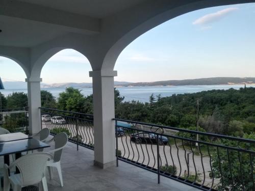 Apartments Desiree & Daniel in Dramalj Apartments Desiree & Daniel in Dramalj