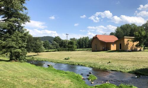 Kert, River wellness in Jince Kert, River wellness in Jince