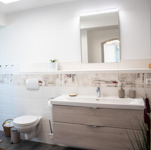 Bathroom, Ferienwohnung am Kugelbaum in Lunzenau Bathroom, Ferienwohnung am Kugelbaum in Lunzenau