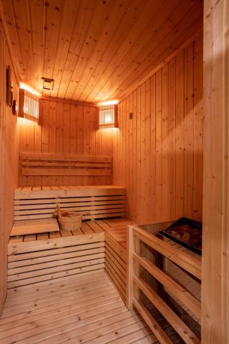 Steamroom, Hotel Kuretakeso Thailand Sriracha in Chonburi Steamroom, Hotel Kuretakeso Thailand Sriracha in Chonburi