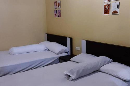 Guest House Syariah LP3B Brebes in Brebes Guest House Syariah LP3B Brebes in Brebes