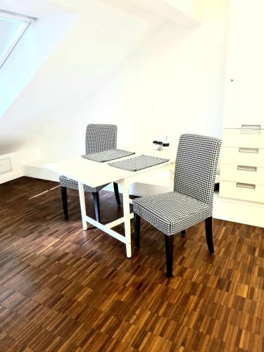 Instalaciones, Loftapartment im historischen Fabrikambiente in Geisenheim Instalaciones, Loftapartment im historischen Fabrikambiente in Geisenheim