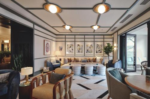 Restaurant, Clayton Hotel & Members Club in Cherry Creek Restaurant, Clayton Hotel & Members Club in Cherry Creek