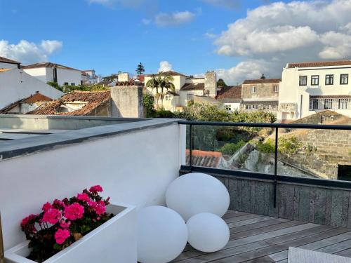 ระเบียง/ชานเรือน, PDL Green House in ปอนตา เดลกาดา ระเบียง/ชานเรือน, PDL Green House in ปอนตา เดลกาดา