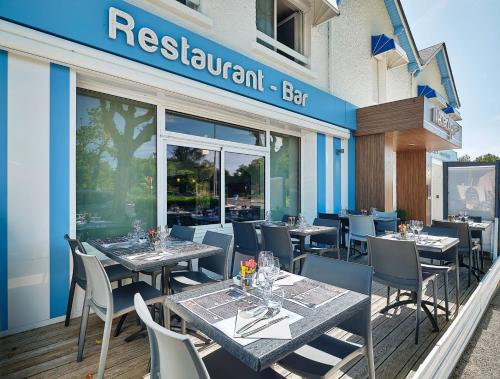 Balcony/terrace, Hotel Restaurant L'Atlantique in Saint-Jean-de-Monts Balcony/terrace, Hotel Restaurant L'Atlantique in Saint-Jean-de-Monts