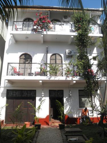 Warere Town House
Warere Town House