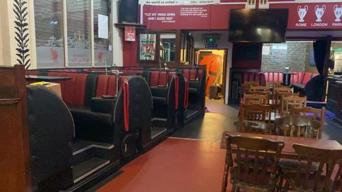 The King Harry Bar And Hostel in Everton The King Harry Bar And Hostel in Everton