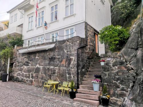 Entrance, Charm Inn Arendal - City Center in Arendal Entrance, Charm Inn Arendal - City Center in Arendal