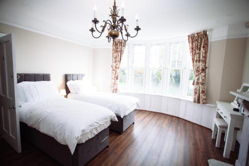 Stunning 6 bedroom Farmhouse in Hellingly in Hellingly Stunning 6 bedroom Farmhouse in Hellingly in Hellingly