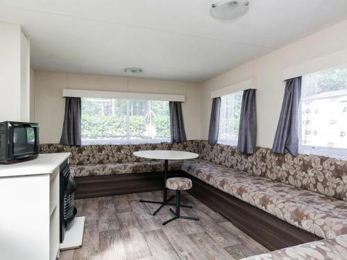 Holiday Home Oostappen Vakantiepark Arnhem-8 by Interhome in Arnhem Holiday Home Oostappen Vakantiepark Arnhem-8 by Interhome in Arnhem