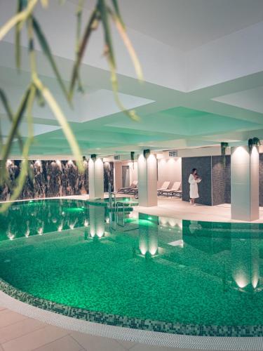 Piscina, Hotel Fenyo Conference & Spa in Miercurea-Ciuc Piscina, Hotel Fenyo Conference & Spa in Miercurea-Ciuc