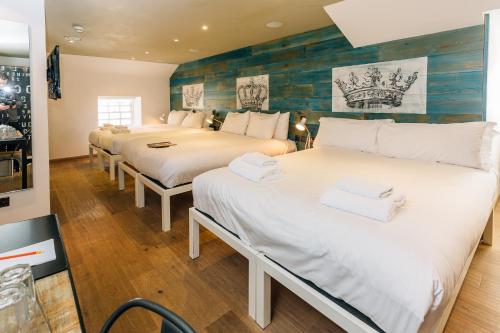 Stay Central Hotel in Edinburgh Old Town Stay Central Hotel in Edinburgh Old Town