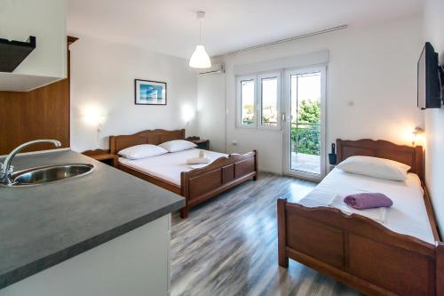 ระเบียง/ชานเรือน, Apartments & Rooms Strcic Krk in เกาะครึก ระเบียง/ชานเรือน, Apartments & Rooms Strcic Krk in เกาะครึก