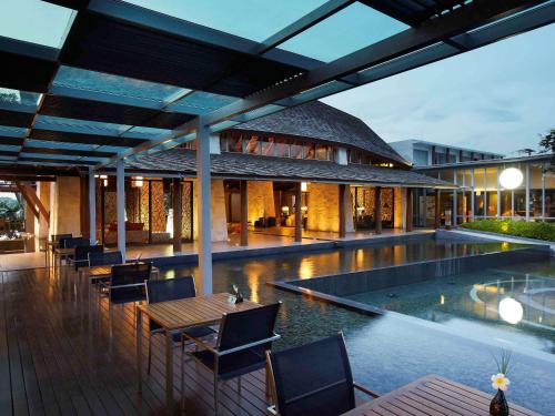 Bar/lounge, Veranda Resort & Villas Hua Hin Cha Am in Cha Am Beachfront Bar/lounge, Veranda Resort & Villas Hua Hin Cha Am in Cha Am Beachfront