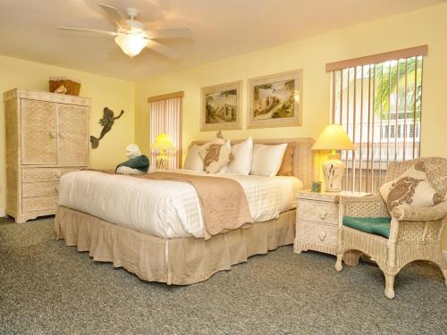Siesta Palms By the Beach in Siesta Key (FL) Siesta Palms By the Beach in Siesta Key (FL)