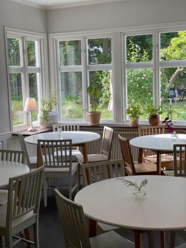 Food and beverages, Rosenfors Herrgard B&B in Borgholm Food and beverages, Rosenfors Herrgard B&B in Borgholm