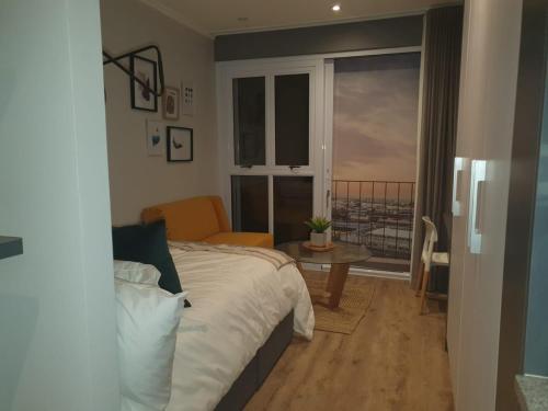 1-on-Albert Studio Apartments in Cape Town City Center 1-on-Albert Studio Apartments in Cape Town City Center