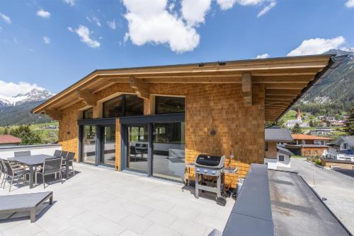 Vista exterior, Chalet Vega - Arlberg Holiday Home in Pettneu Am Arlberg Vista exterior, Chalet Vega - Arlberg Holiday Home in Pettneu Am Arlberg