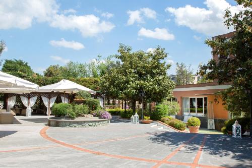 Exterior view, Montespina Park Hotel in Fuorigrotta Exterior view, Montespina Park Hotel in Fuorigrotta
