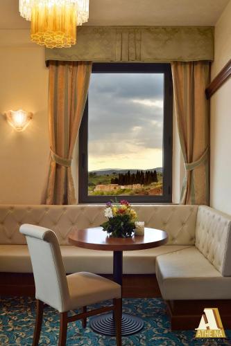 Паб/Коктейль-бар, Hotel Athena in Сієна Паб/Коктейль-бар, Hotel Athena in Сієна